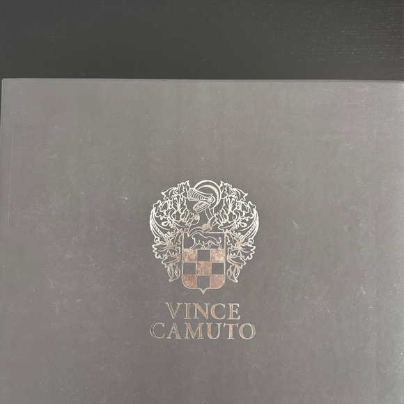 Vince Cameo - Picture 7 of 7